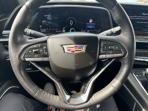 Used 2024 Cadillac Escalade Sport AWD/4WD image 9