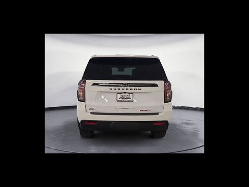 Used 2023 Chevrolet Suburban RST w/ Luxury Package AWD/4WD image 5