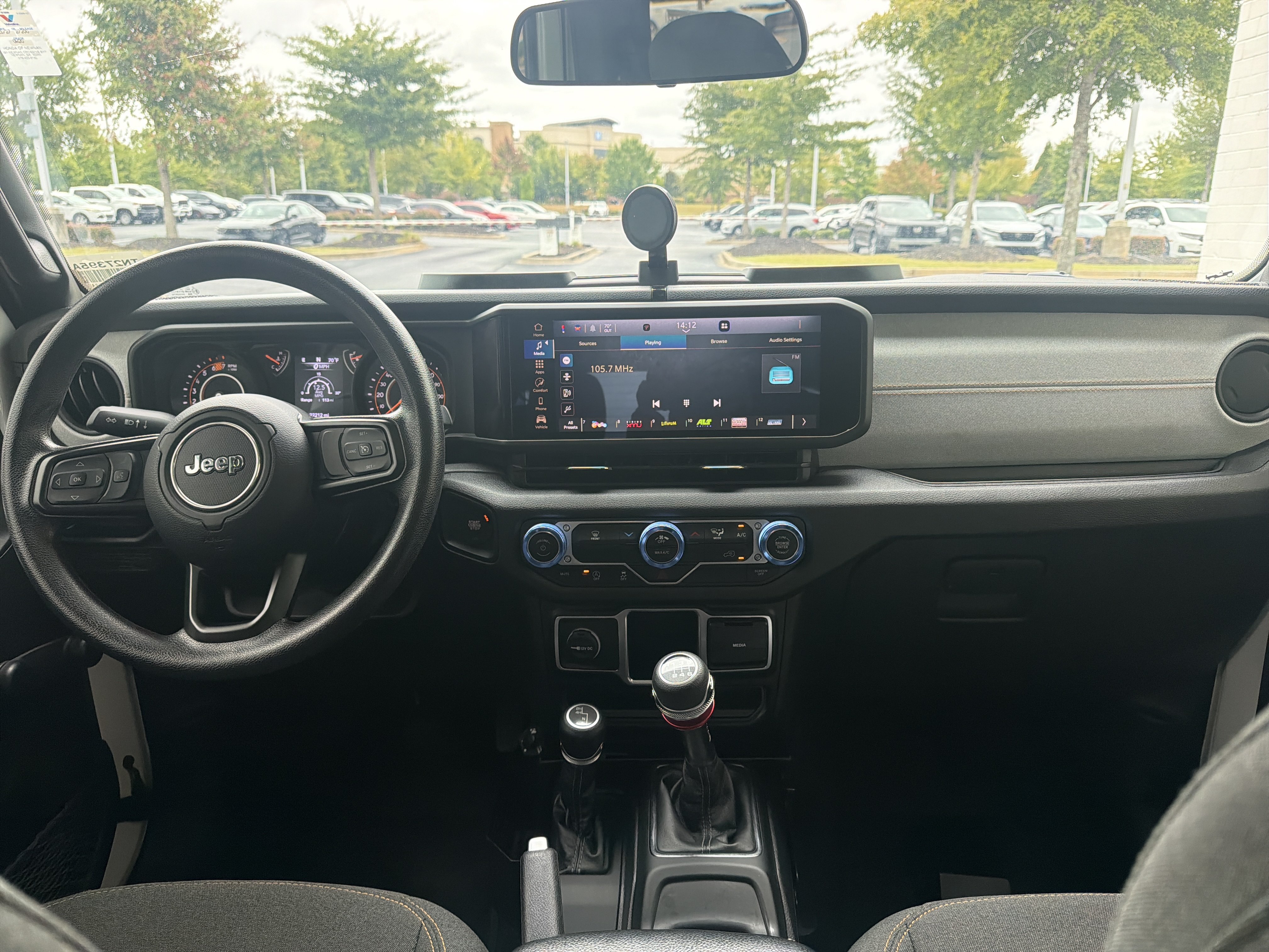 Used 2024 Jeep Wrangler Sport AWD/4WD image 29