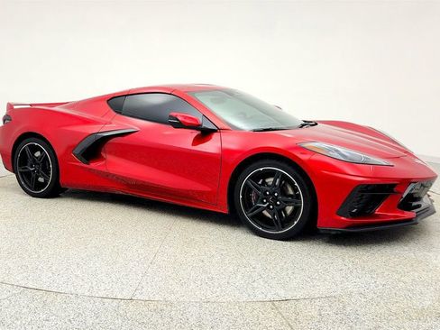 Used 2024 Chevrolet Corvette Stingray Preferred Cpe w/ Z51 Performance Package image 3