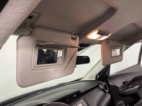 Certified 2025 Nissan Kicks Play S FWD image 33