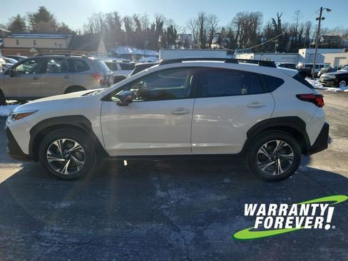 Used 2024 Subaru Crosstrek 2.0i Premium image 4