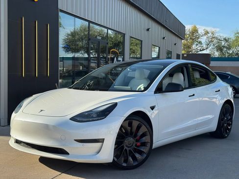 Used 2021 Tesla Model 3 Performance AWD/4WD image 1