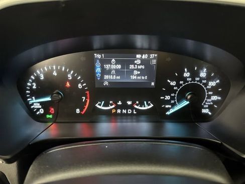 Used 2020 Ford Escape SE image 15