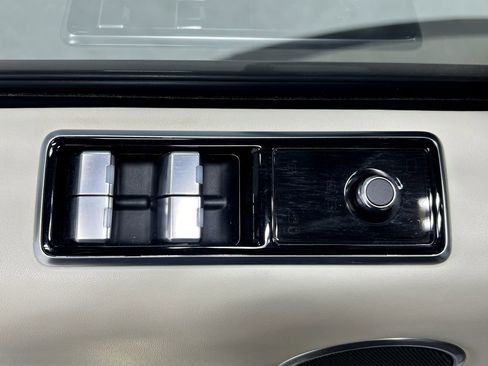 Used 2021 Land Rover Range Rover Sport Autobiography image 13
