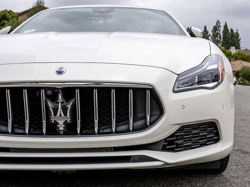 Used 2023 Maserati Quattroporte GT RWD image 65