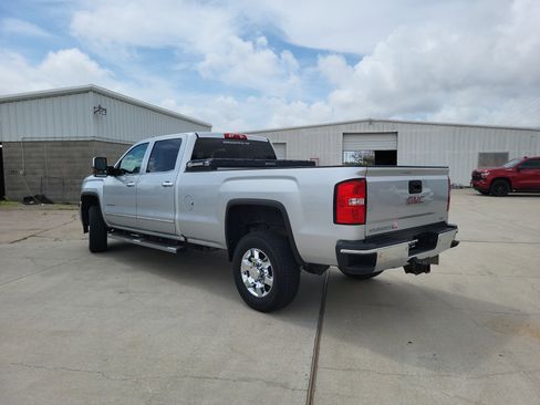 Used 2018 GMC Sierra 3500 SLT w/ Duramax Plus Package image 7