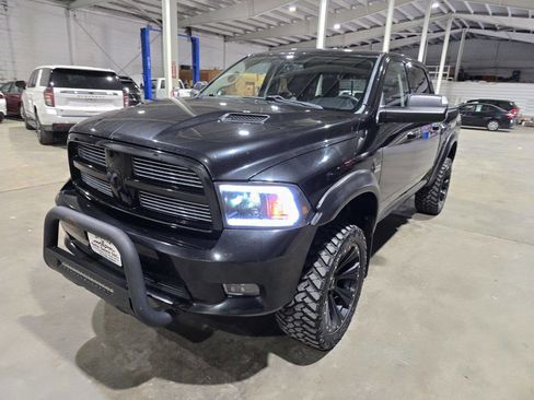 Used 2011 RAM 1500 Sport w/ Sport Premium Group AWD/4WD image 3