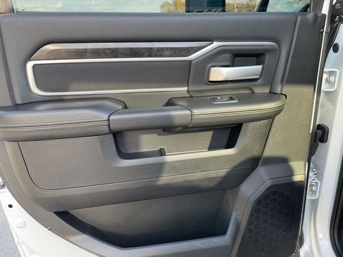 Used 2024 RAM 2500 Big Horn image 43