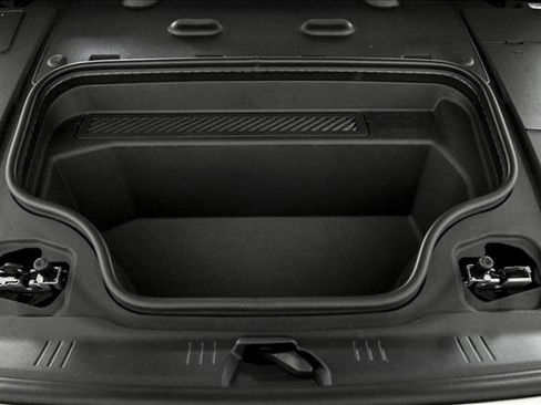 New 2025 Audi A6 e-tron Premium Plus image 13