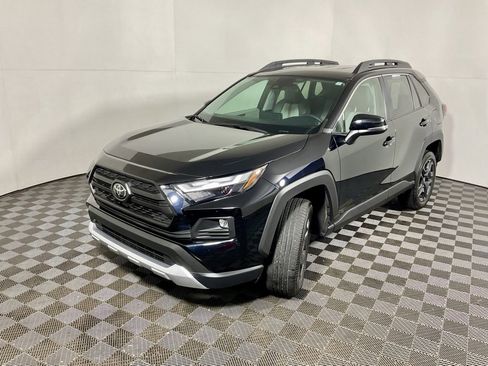 Used 2024 Toyota RAV4 Adventure image 9