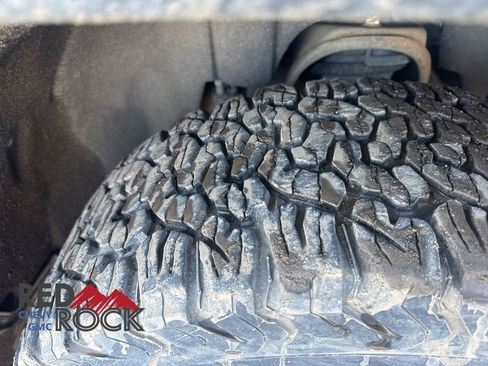 Used 2018 GMC Sierra 1500 SLT image 5