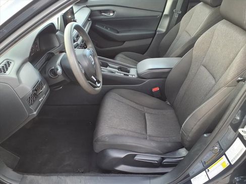 Used 2024 Honda Accord LX image 11