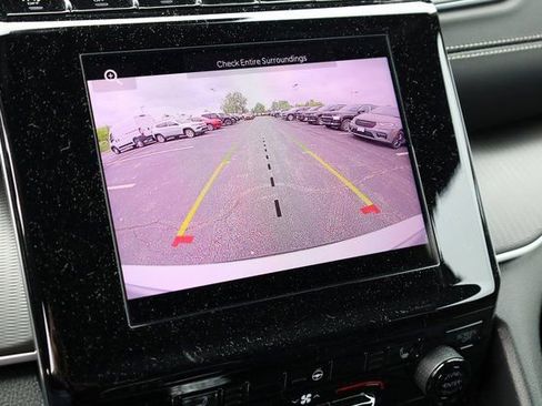 New 2025 Jeep Grand Cherokee L Laredo w/ Luxury Tech Group I AWD/4WD image 17