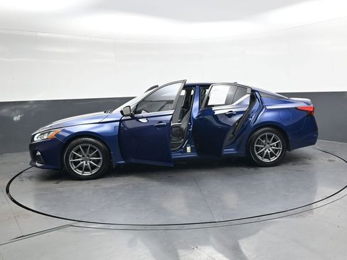 Used 2020 Nissan Altima 2.5 SR image 35