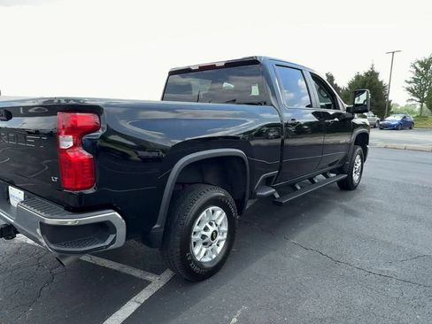 Used 2025 Chevrolet Silverado 2500 LT w/ Convenience Package AWD/4WD image 8