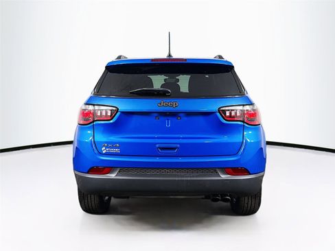 Used 2021 Jeep Compass Latitude AWD/4WD image 6