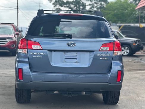 Used 2013 Subaru Outback 2.5i Limited AWD/4WD image 6
