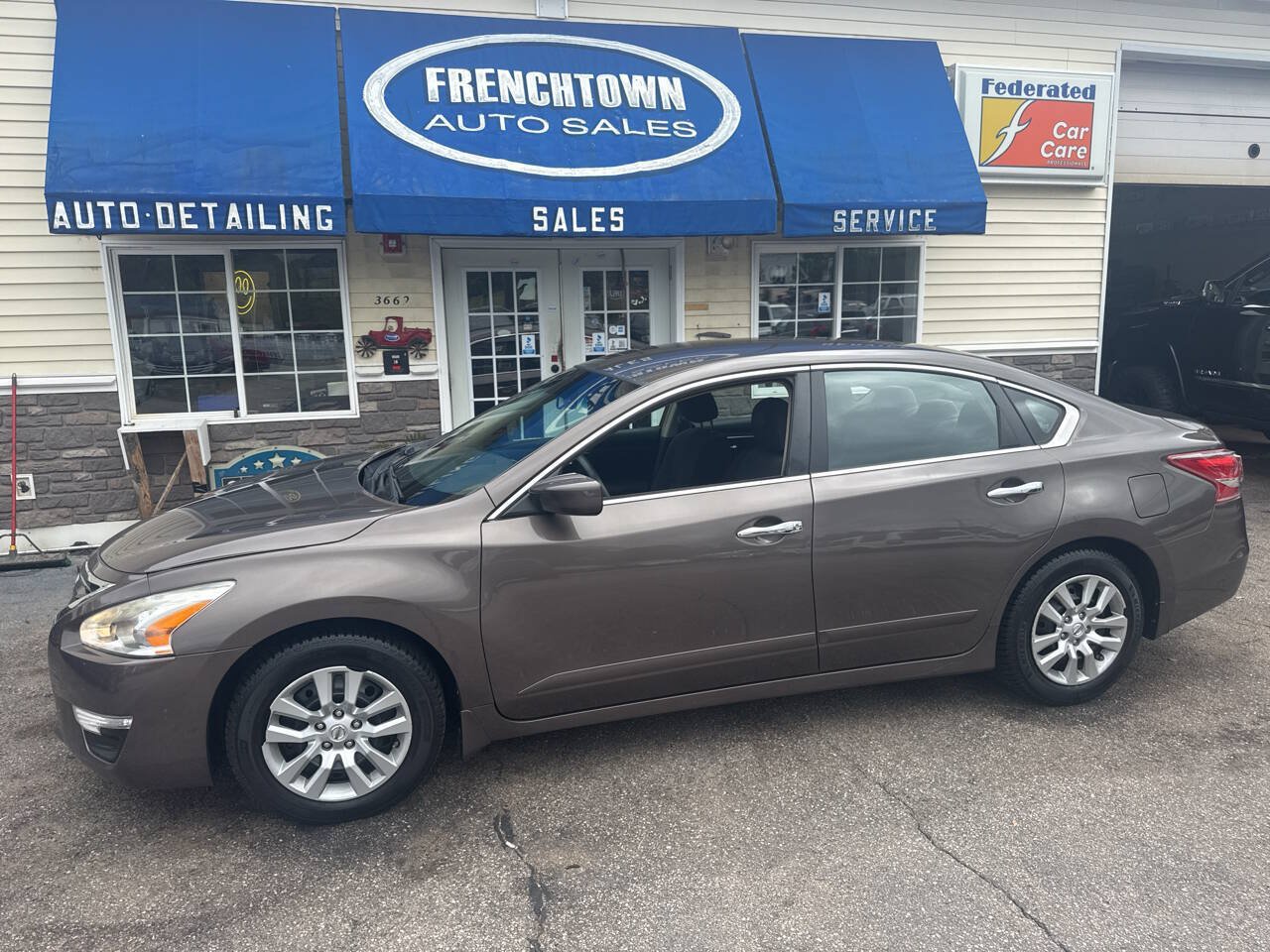 Used 2013 Nissan Altima 2.5 S FWD image 8