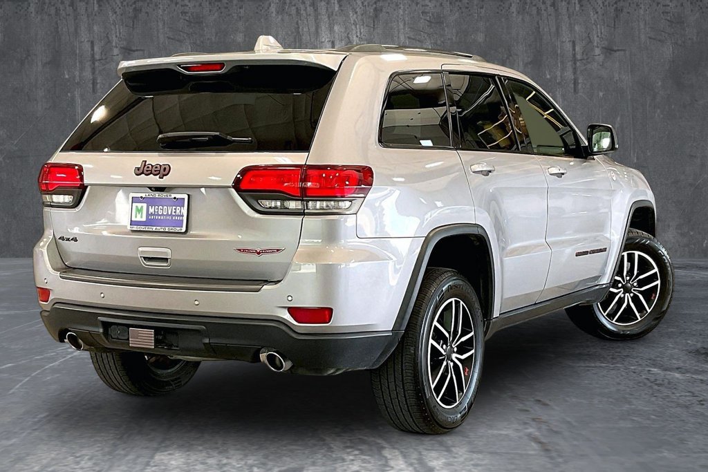 Used 2019 Jeep Grand Cherokee Trailhawk AWD/4WD image 7