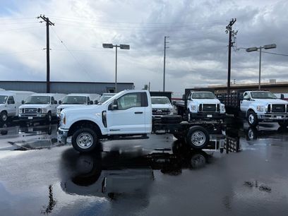 New 2024 Ford F350 XL w/ XL Chrome Package