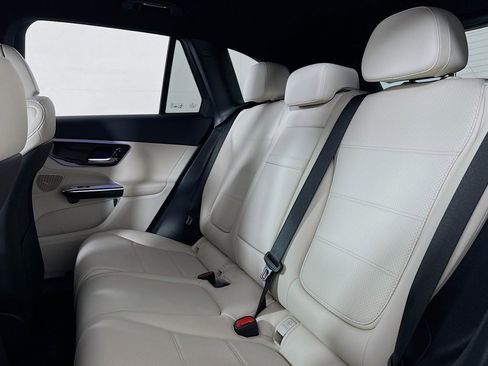 Certified 2026 Mercedes-Benz GLC 300 GLC 300 image 8