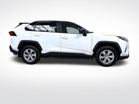 Used 2023 Toyota RAV4 LE image 10