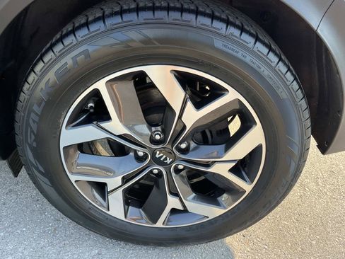 Used 2021 Kia Sportage EX AWD/4WD image 11