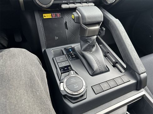 New 2025 Toyota Tacoma SR5 image 23