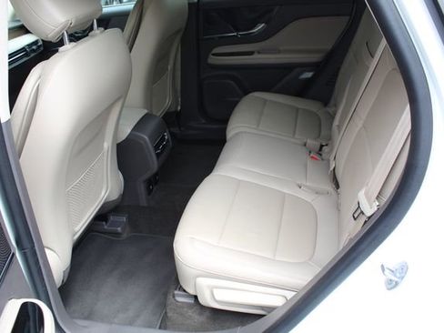 Certified 2023 Lincoln Corsair Reserve w/ Equipment Group 201A AWD/4WD image 15