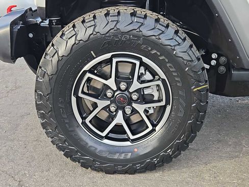 New 2026 Jeep Wrangler Rubicon image 13