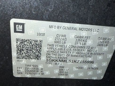 Used 2019 GMC Acadia SLT w/ LPO, Floor Liner Package FWD image 33