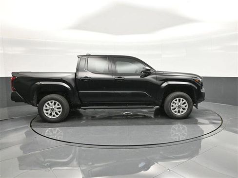 Certified 2026 Toyota Tacoma SR image 26