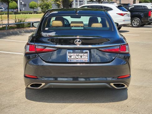 Used 2024 Lexus ES 350 w/ Premium Package FWD image 6