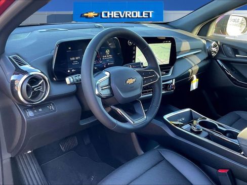 New 2026 Chevrolet Equinox LT w/ Convenience Package II image 7