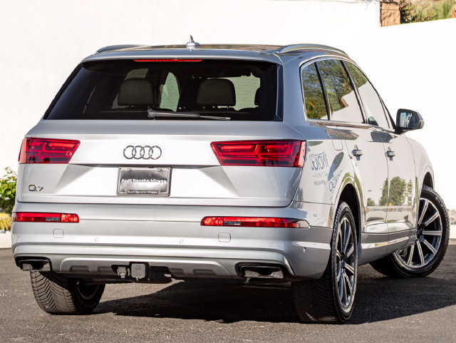 Used 2019 Audi Q7 3.0T Prestige AWD/4WD image 6