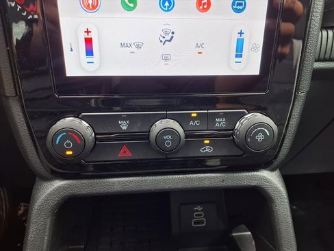 Used 2024 Ford Ranger XLT w/ Trailer Tow Package image 14