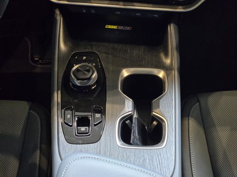 New 2026 Lexus RZ 350e 2WD w/ Convenience Package image 9
