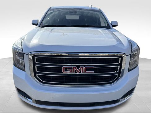 Used 2017 GMC Yukon XL SLT w/ Open Road Package image 9