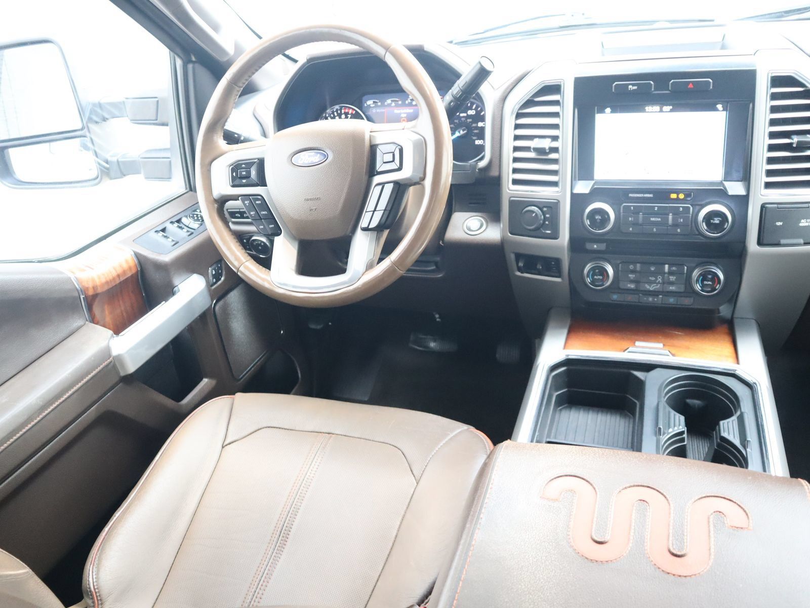 Used 2017 Ford F250 King Ranch w/ Chrome Package AWD/4WD image 26