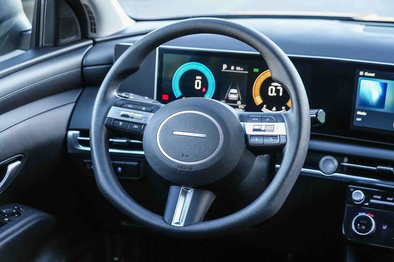 Certified 2025 Hyundai Tucson SEL FWD image 15