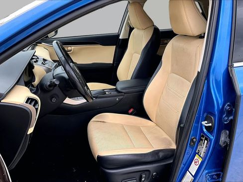 Used 2016 Lexus NX 200t FWD w/ Luxury Package image 8
