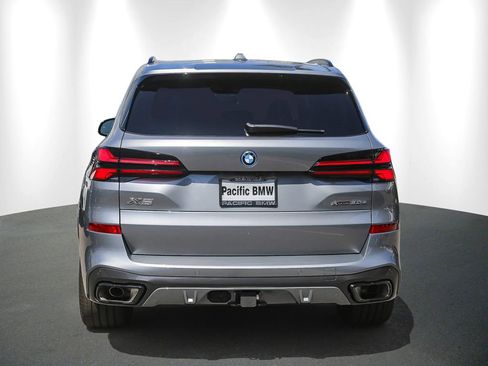 New 2026 BMW X5 xDrive50e w/ M Sport Package AWD/4WD image 5