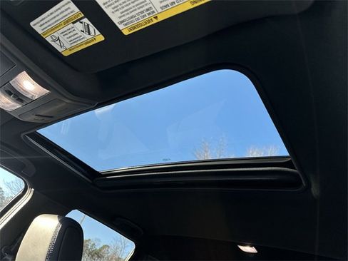 Used 2022 Nissan Frontier PRO-4X w/ Pro-4X Premium Package image 28