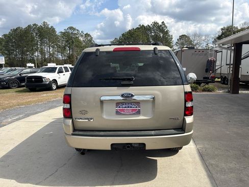 Used 2007 Ford Explorer XLT RWD image 6