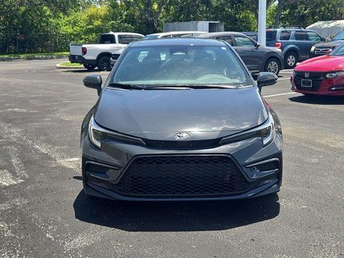 Used 2024 Toyota Corolla SE FWD image 2