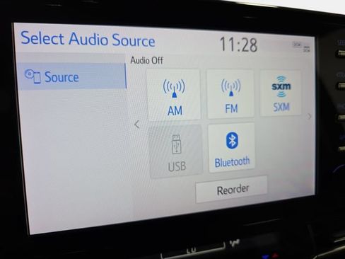 Certified 2023 Toyota Sienna LE FWD image 18
