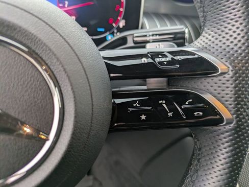 Used 2023 Mercedes-Benz GLC 300 GLC 300 image 29