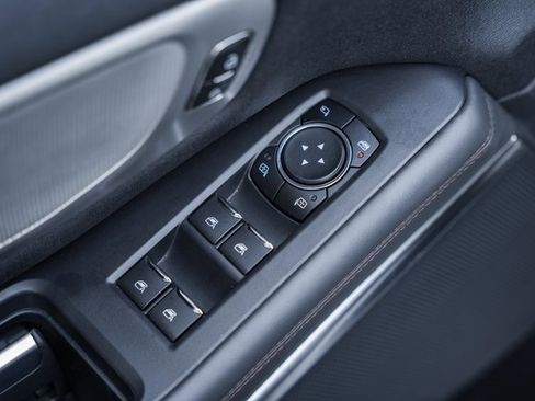 Certified 2025 Ford Expedition Active image 51