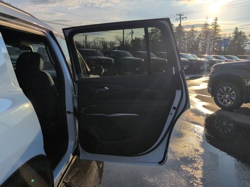 New 2026 Chevrolet Traverse LT w/ Midnight/Sport Edition image 26